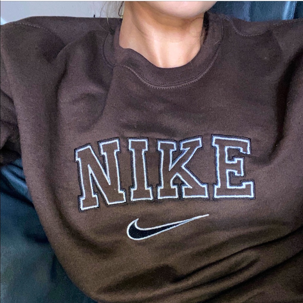 Nike Brown Crewneck Sweatshirt